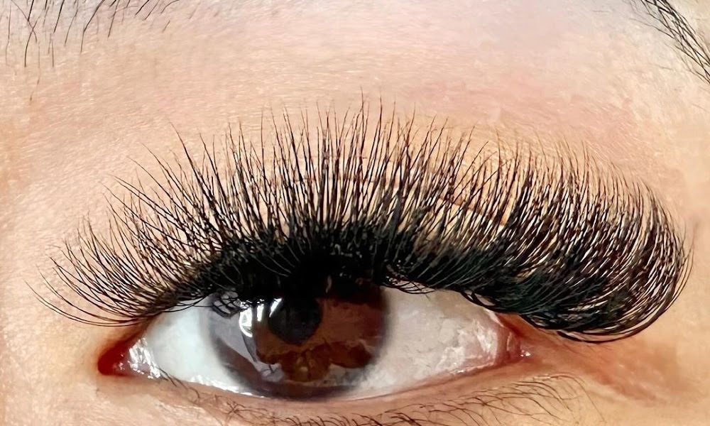 Amazing Lash Studio