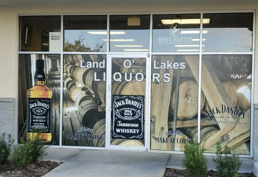Land O’ Lakes Liquors & Cigars