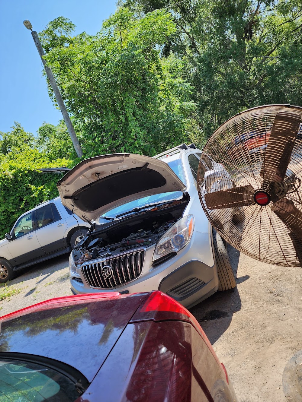 Robert Hart Auto Repair